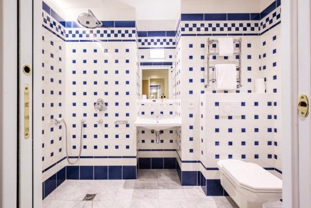 Hotel Boileau Paris Ngoại thất bức ảnh